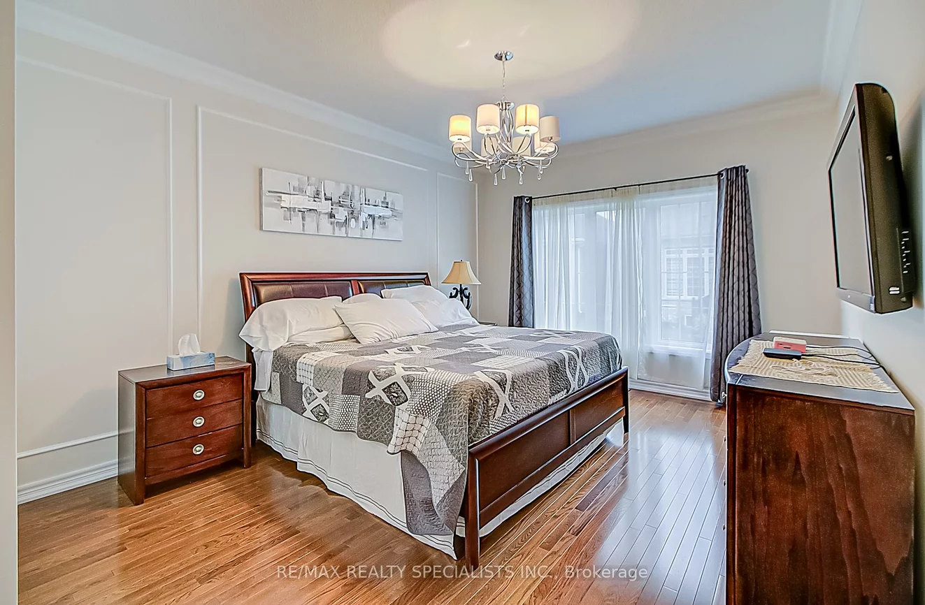 14, Alamode, Sandringham-Wellington, Brampton