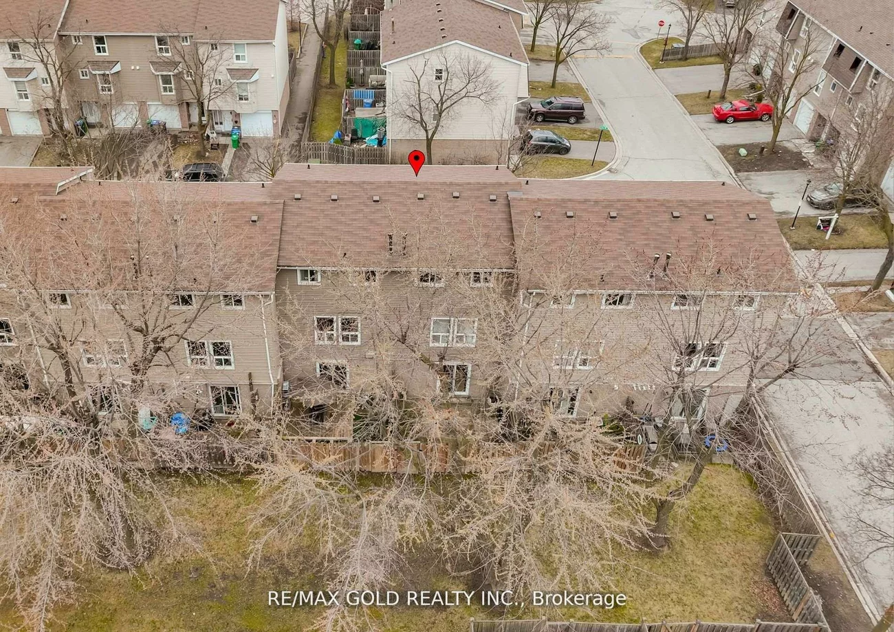 64, Enmount, Southgate, Brampton
