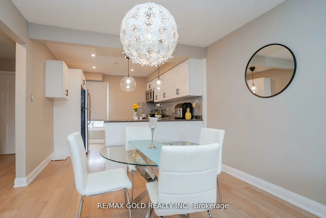 64, Enmount, Southgate, Brampton
