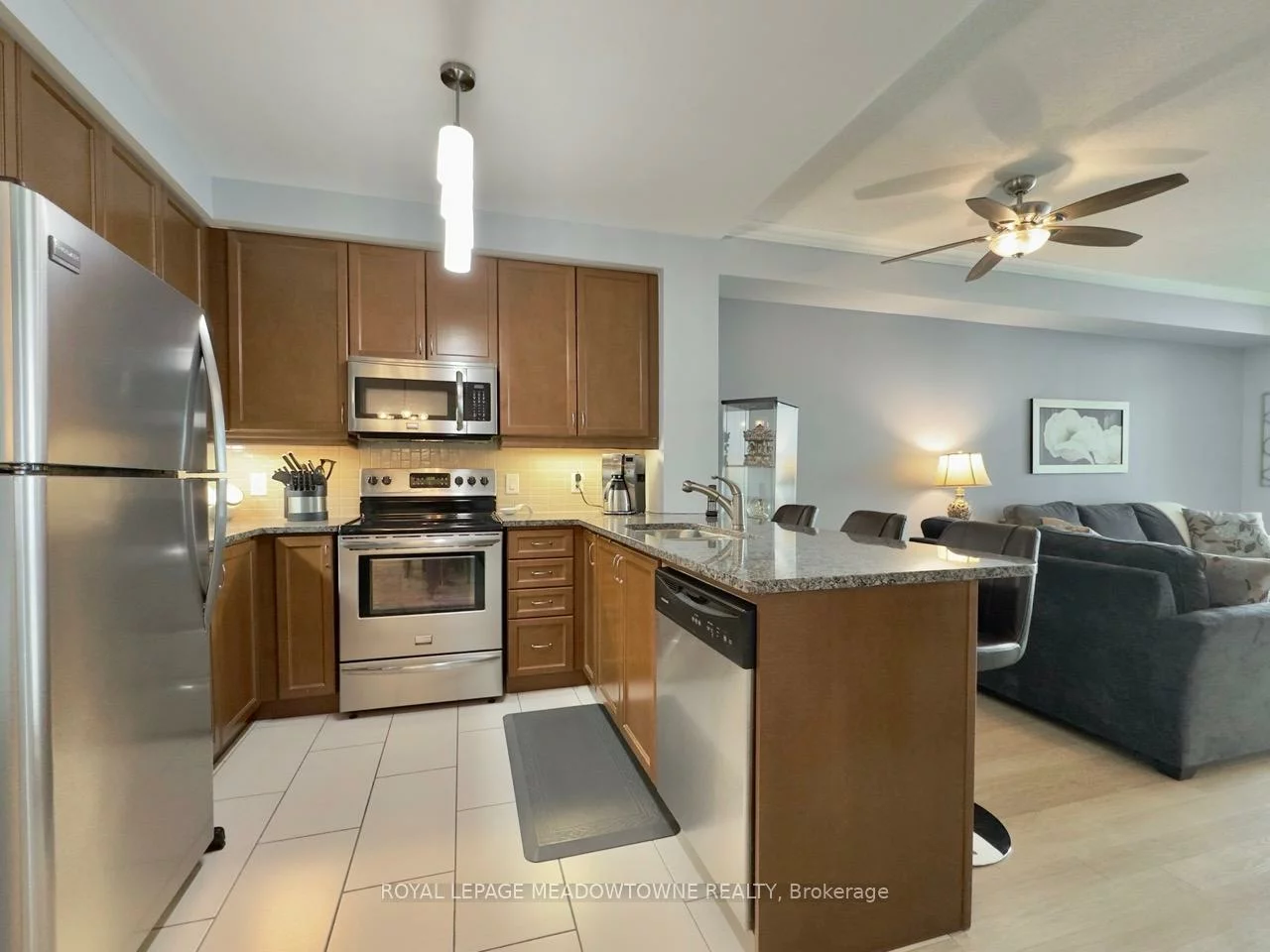 100, John, Downtown Brampton, Brampton