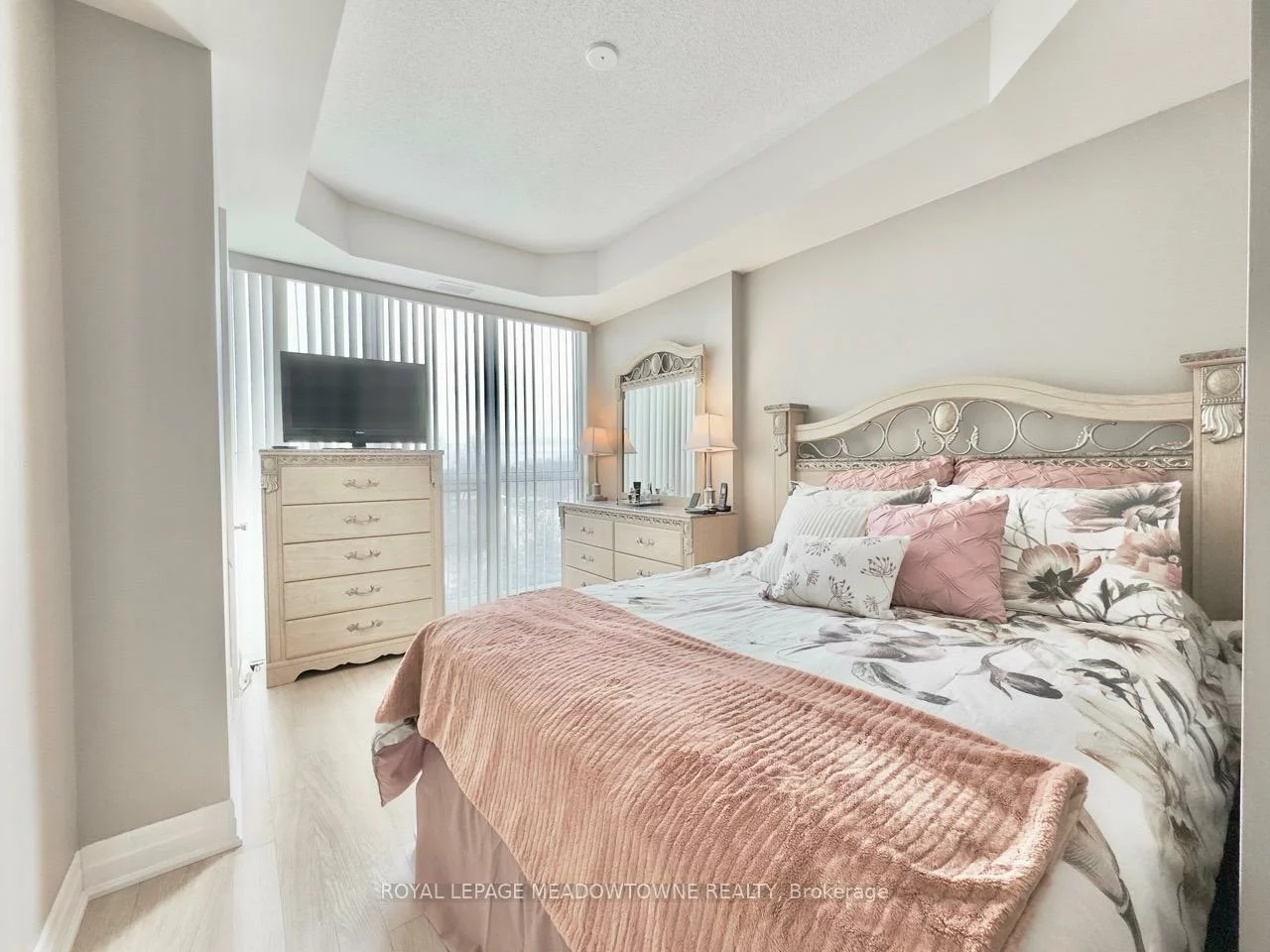100, John, Downtown Brampton, Brampton