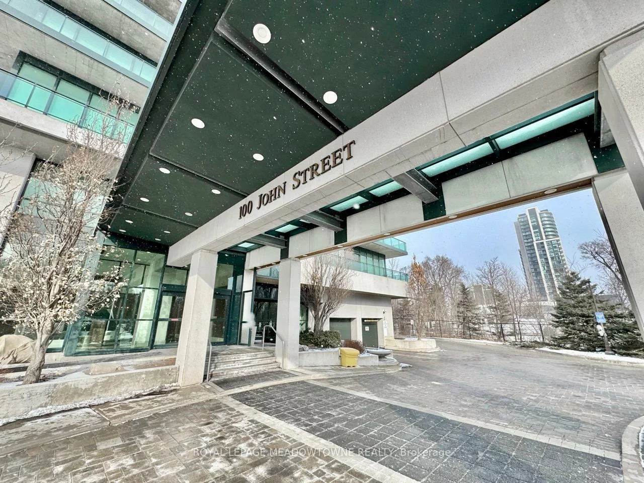 100, John, Downtown Brampton, Brampton