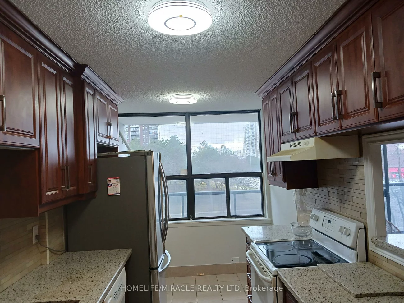 17, KnightsBridge, Queen Street Corridor, Brampton