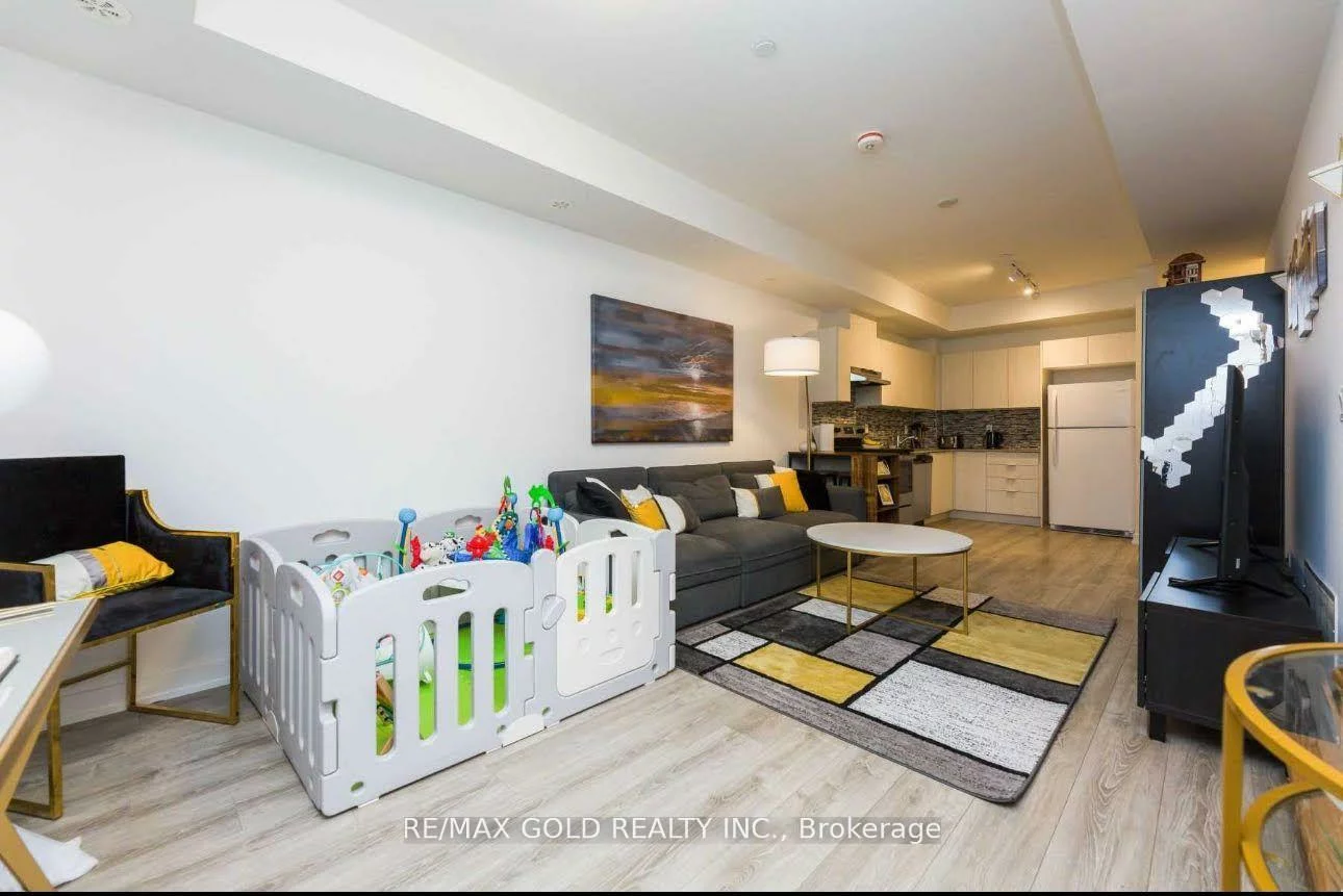42 - 200, MALTA, Fletcher's Creek South, Brampton