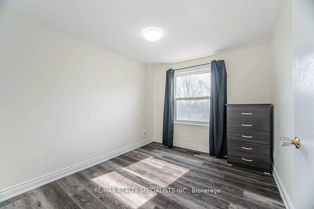 38, Eden, Southgate, Brampton