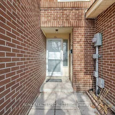 38, Eden, Southgate, Brampton