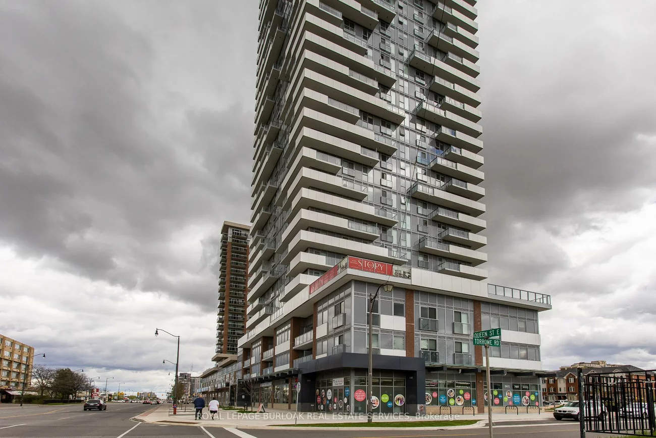 215, Queen, Queen Street Corridor, Brampton