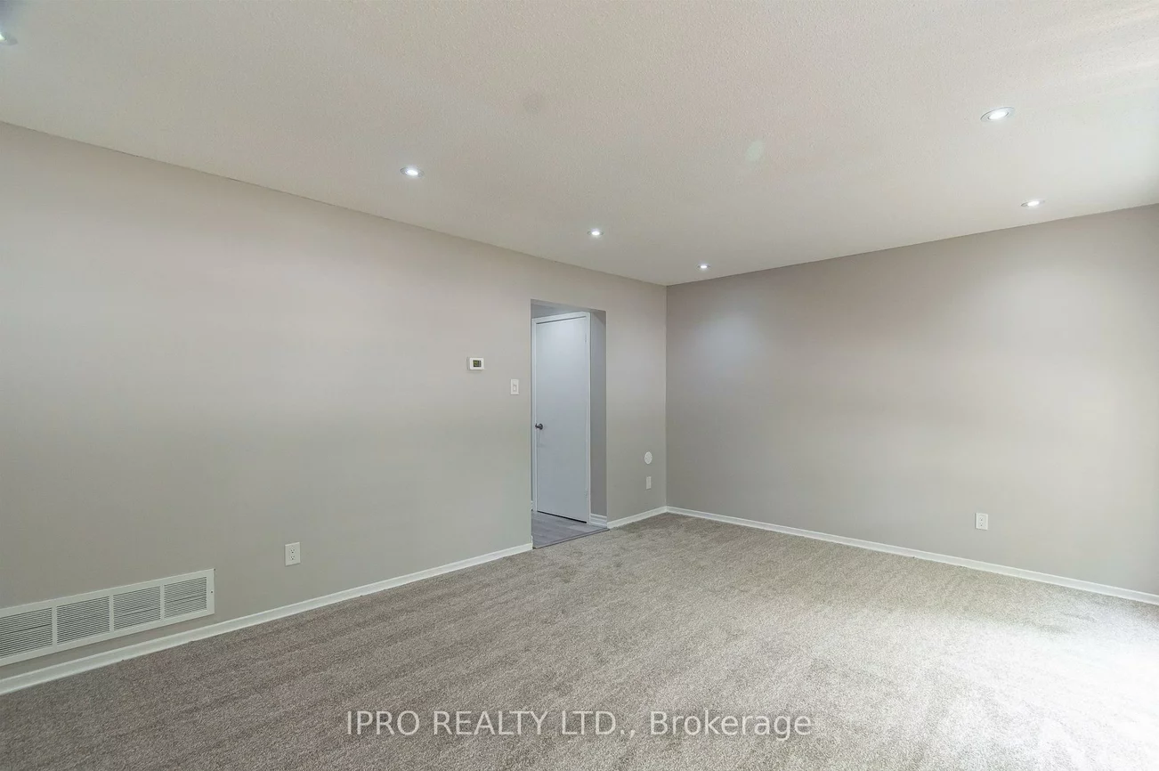 16, Franklin, Bramalea West Industrial, Brampton