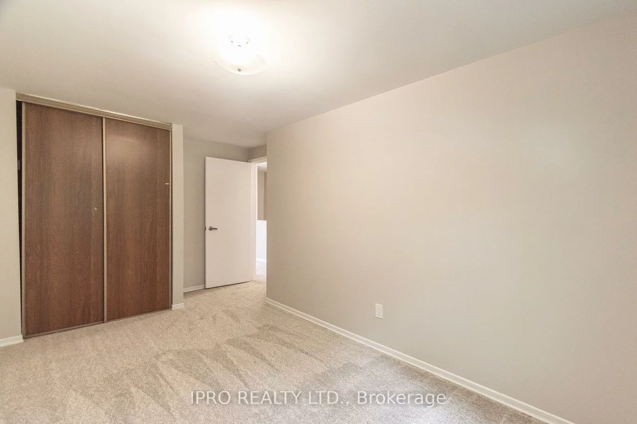 16, Franklin, Bramalea West Industrial, Brampton