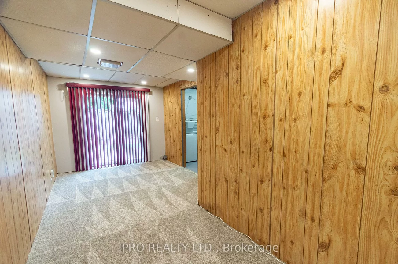 16, Franklin, Bramalea West Industrial, Brampton