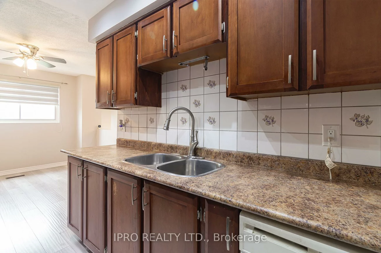 16, Franklin, Bramalea West Industrial, Brampton