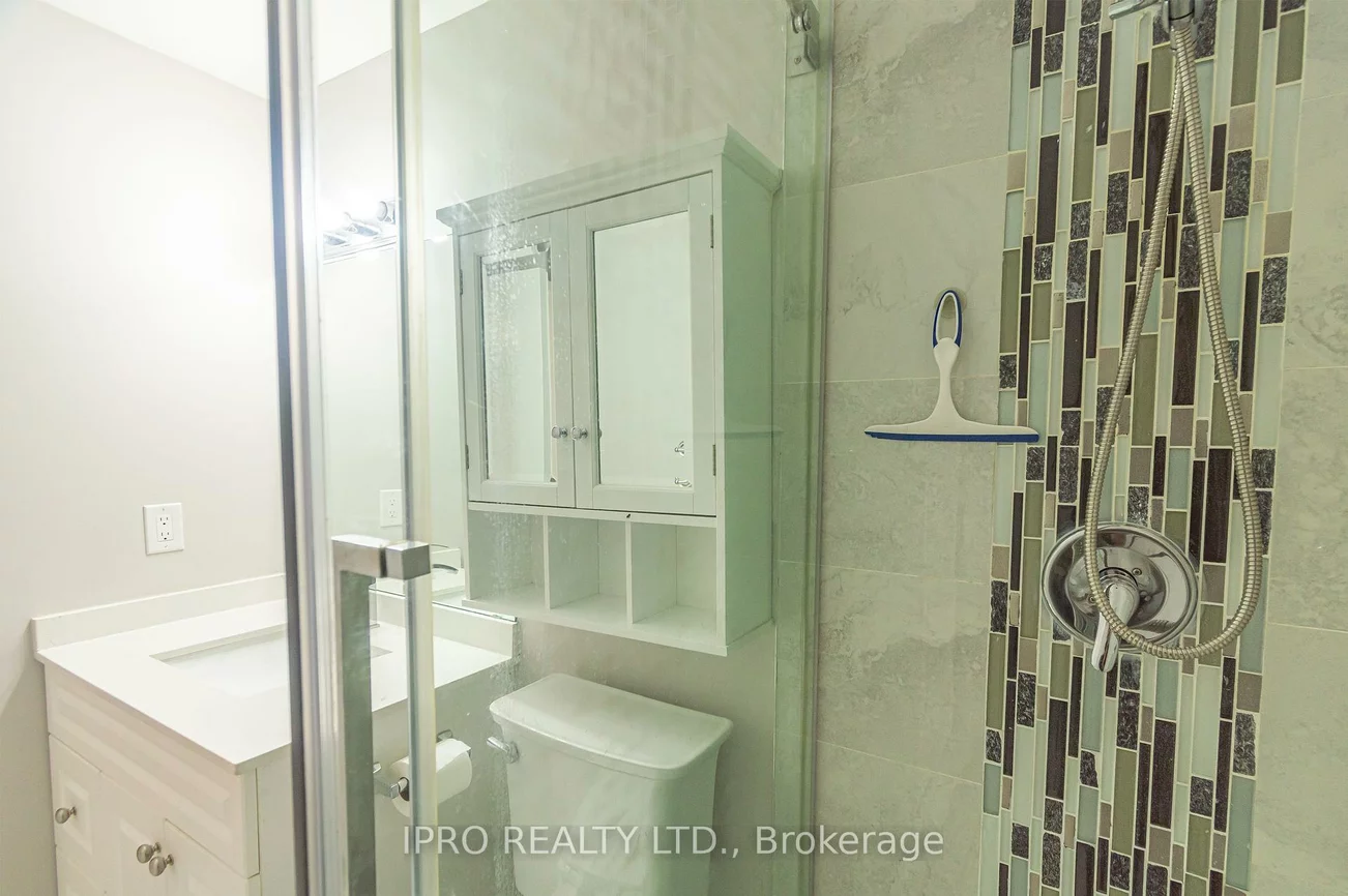 16, Franklin, Bramalea West Industrial, Brampton