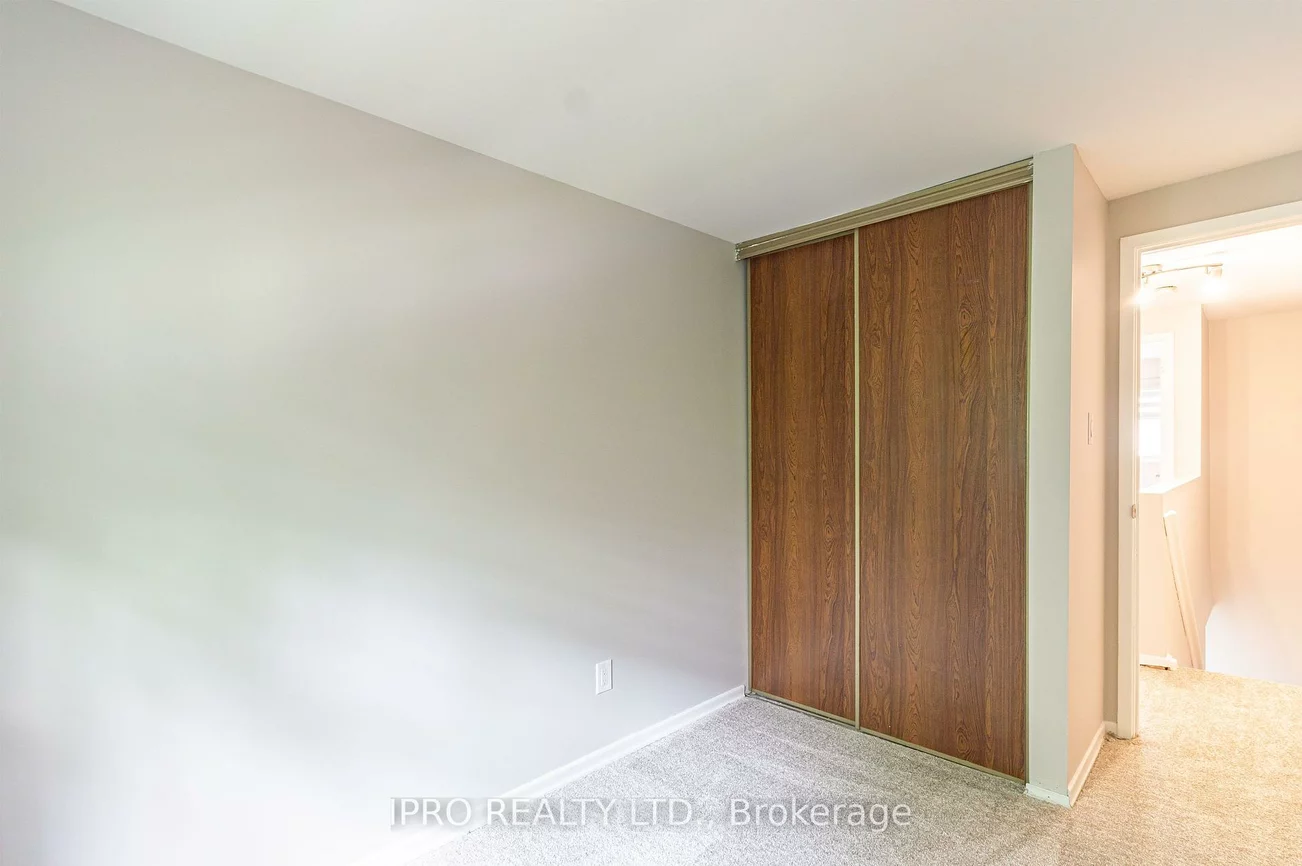 16, Franklin, Bramalea West Industrial, Brampton