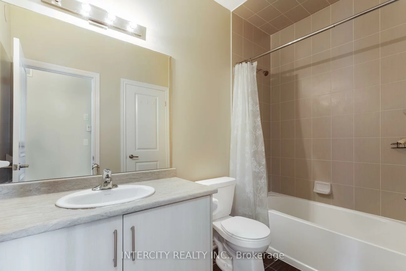 50, Halliford, Bram East, Brampton