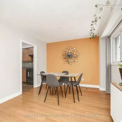 20, Enmount, Bramalea Road South Gateway, Brampton