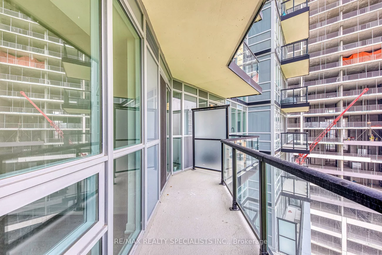 225, Malta, Fletcher's Creek South, Brampton