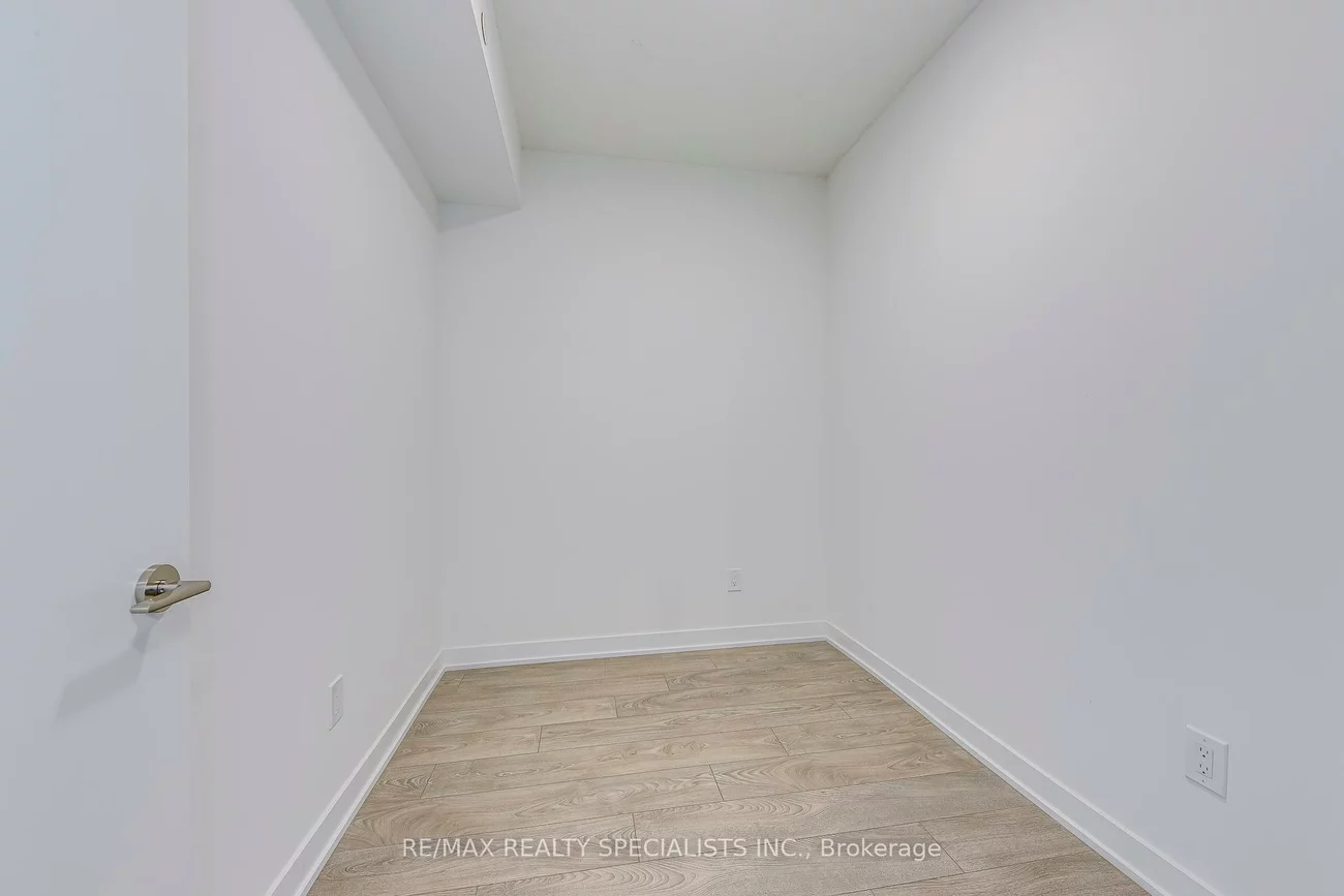 225, Malta, Fletcher's Creek South, Brampton