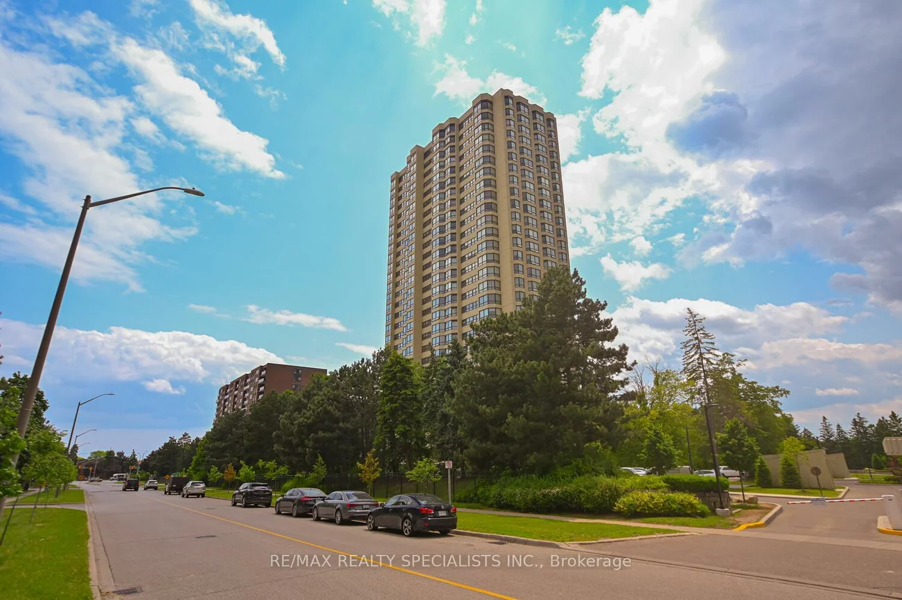 8, Lisa, Queen Street Corridor, Brampton