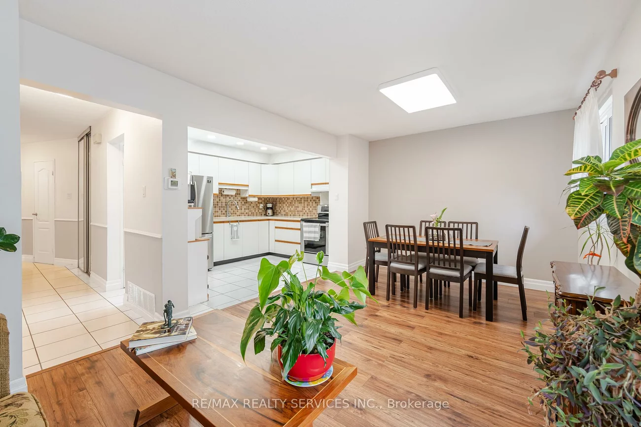 54, Tara Park, Brampton North, Brampton