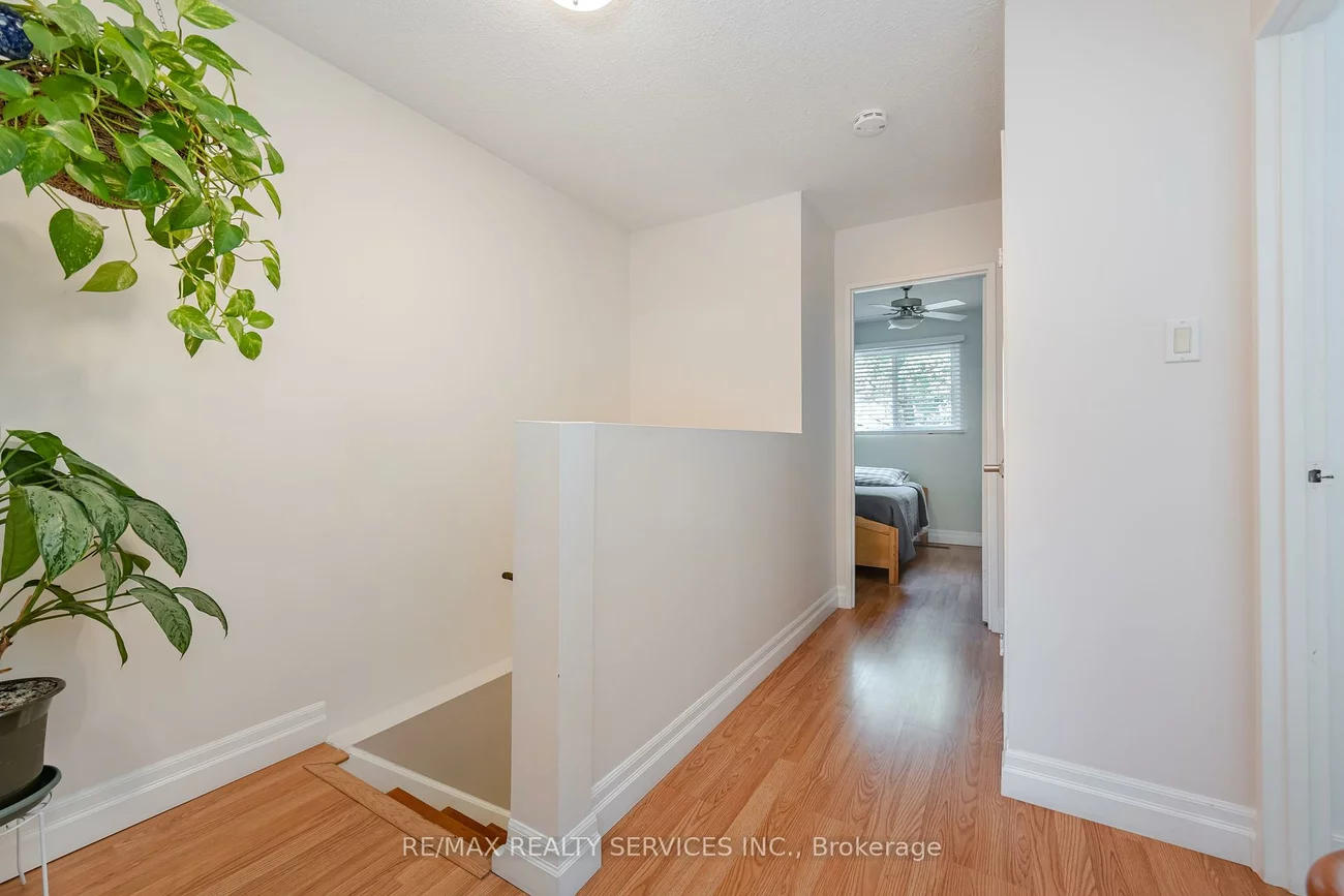 54, Tara Park, Brampton North, Brampton