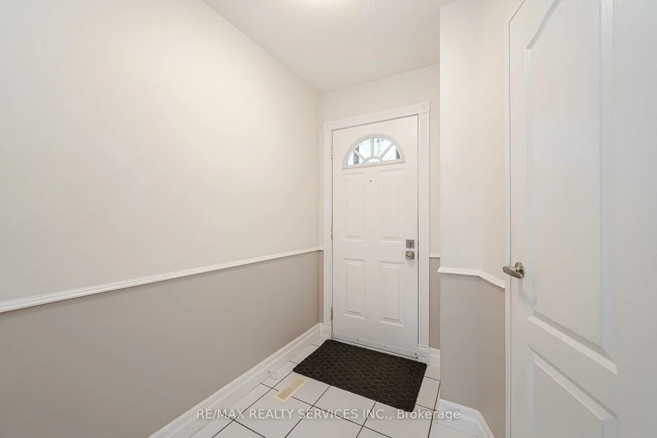 54, Tara Park, Brampton North, Brampton