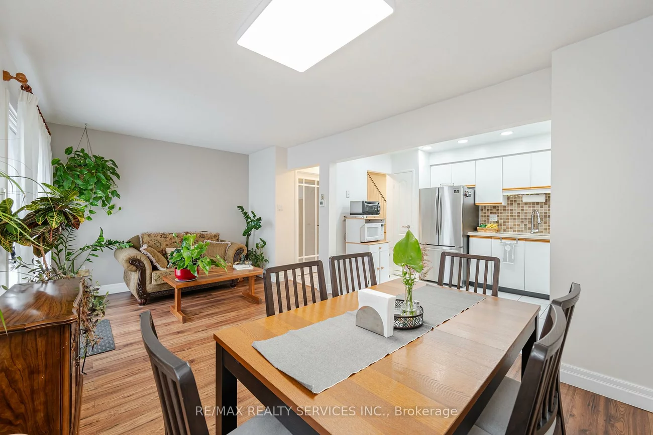 54, Tara Park, Brampton North, Brampton