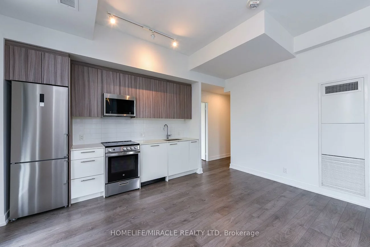 225, Veterans, Northwest Brampton, Brampton
