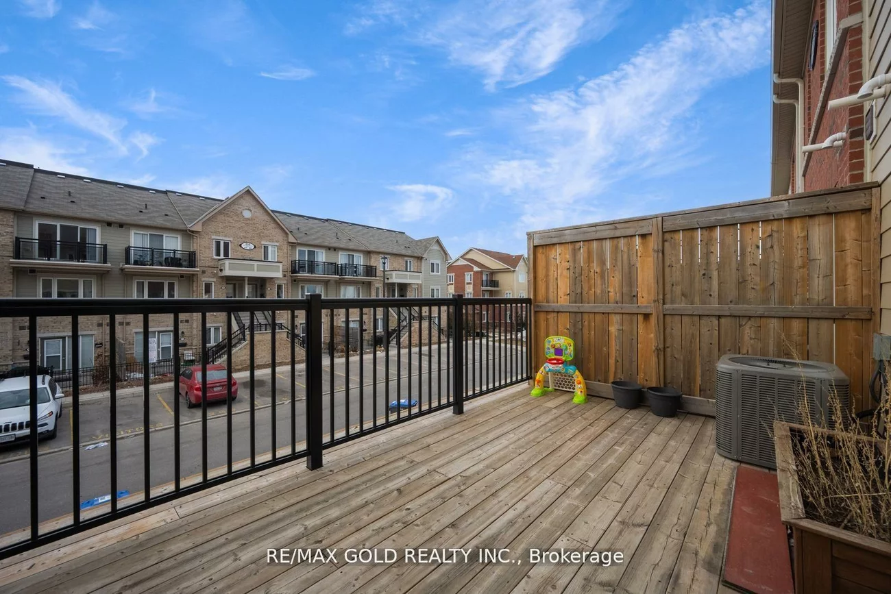 250, Sunny Meadow, Sandringham-Wellington, Brampton