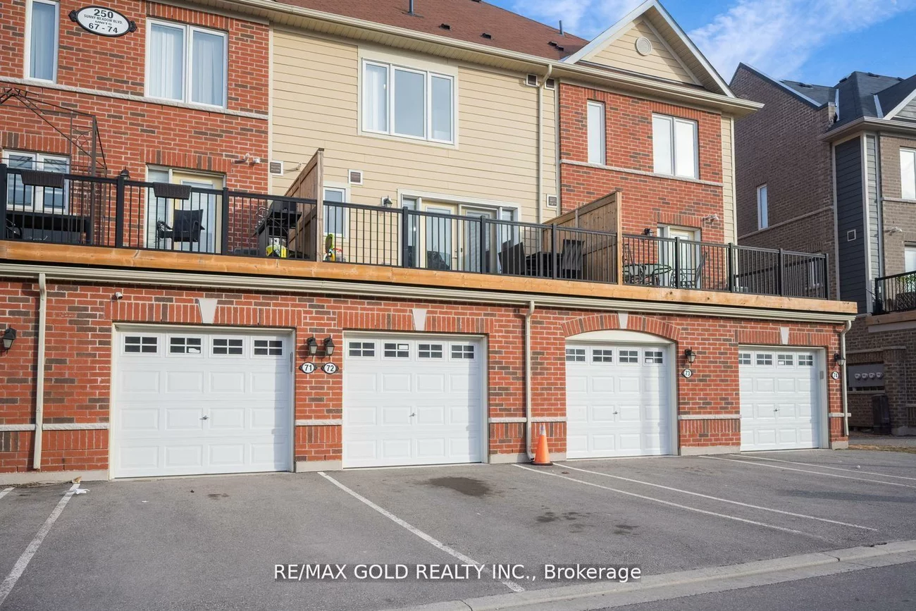 250, Sunny Meadow, Sandringham-Wellington, Brampton