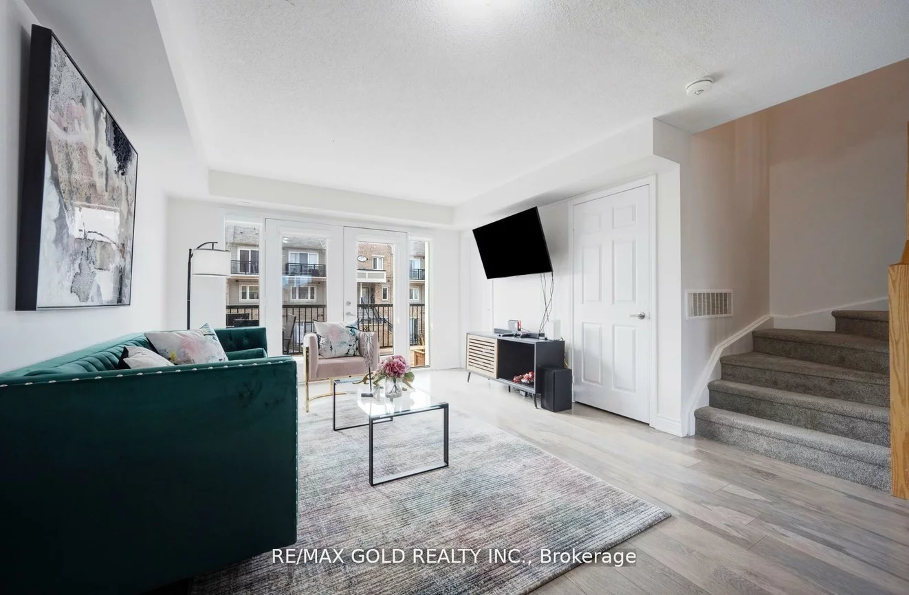 250, Sunny Meadow, Sandringham-Wellington, Brampton