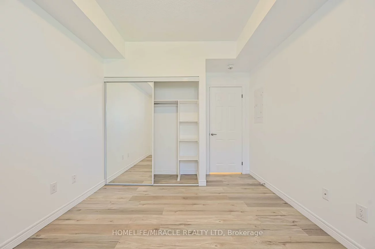 250, Sunny Meadow, Sandringham-Wellington, Brampton