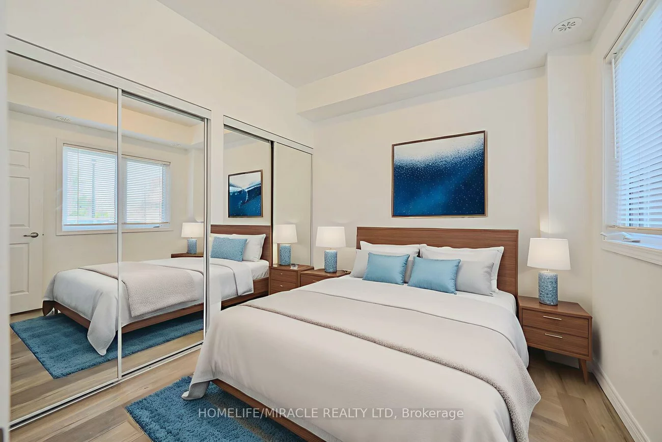 250, Sunny Meadow, Sandringham-Wellington, Brampton