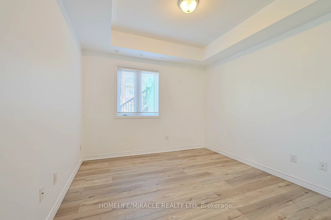 250, Sunny Meadow, Sandringham-Wellington, Brampton