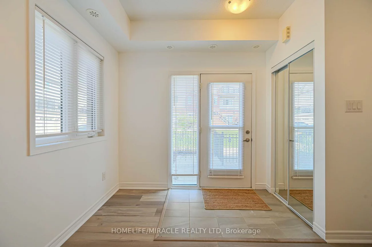 250, Sunny Meadow, Sandringham-Wellington, Brampton