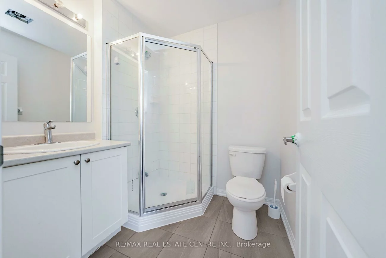 250, Sunny Meadow, Sandringham-Wellington, Brampton