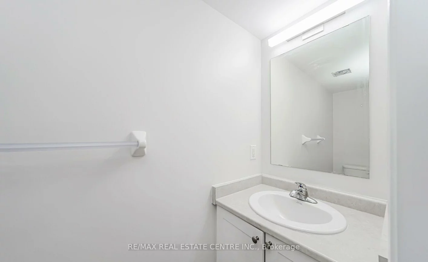 250, Sunny Meadow, Sandringham-Wellington, Brampton