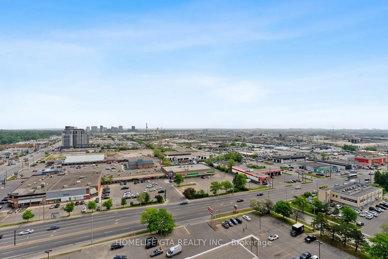 215, Queen, Queen Street Corridor, Brampton