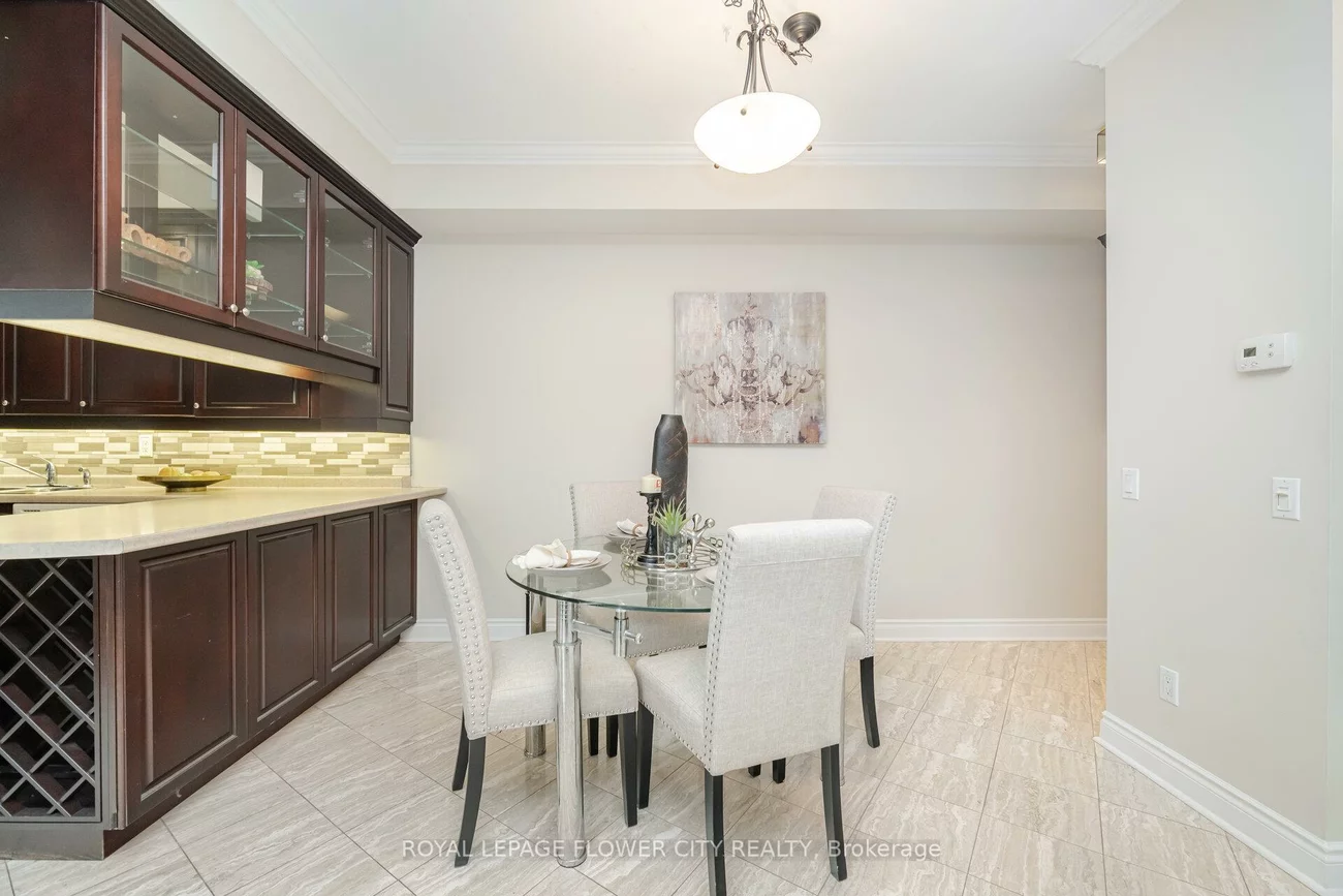 1, Belvedere, Downtown Brampton, Brampton