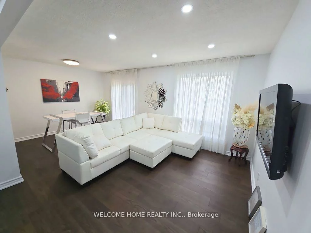 49, Carleton, Bramalea West Industrial, Brampton