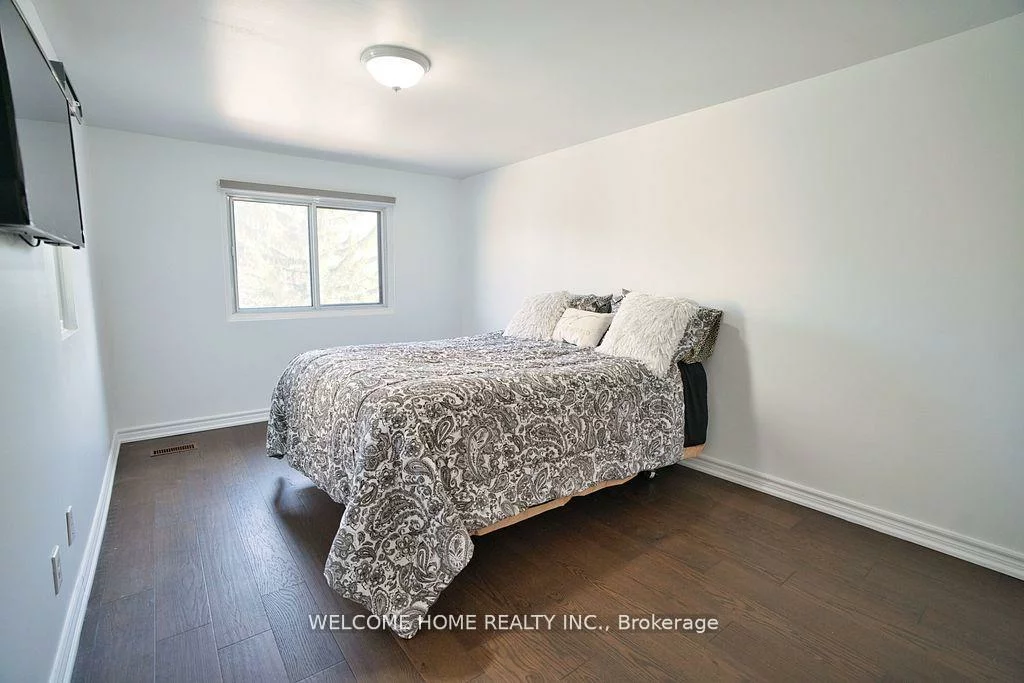 49, Carleton, Bramalea West Industrial, Brampton