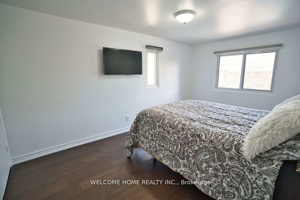 49, Carleton, Bramalea West Industrial, Brampton