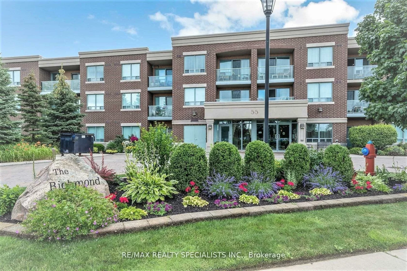 55, Via Rosedale, Sandringham-Wellington, Brampton