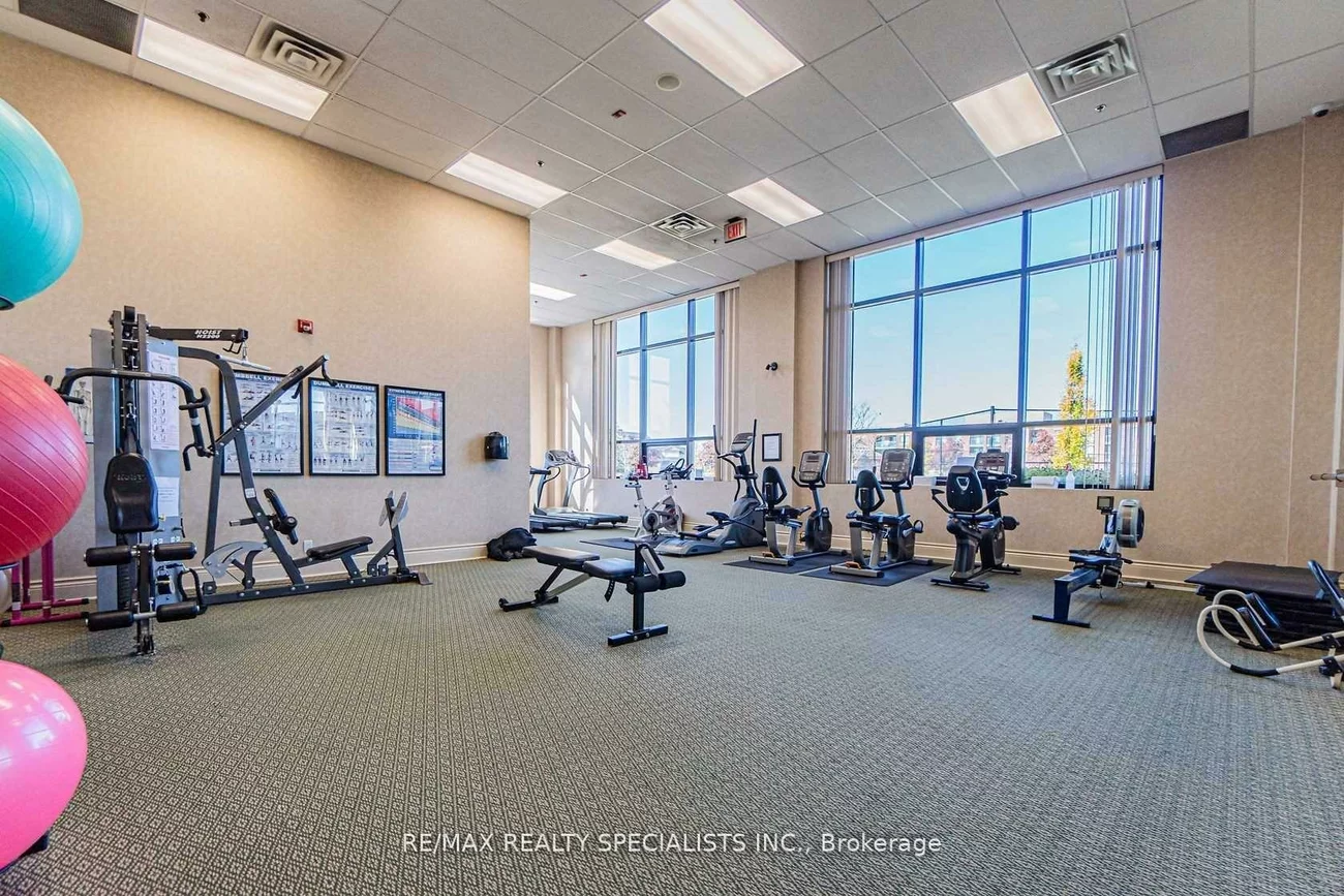 55, Via Rosedale, Sandringham-Wellington, Brampton