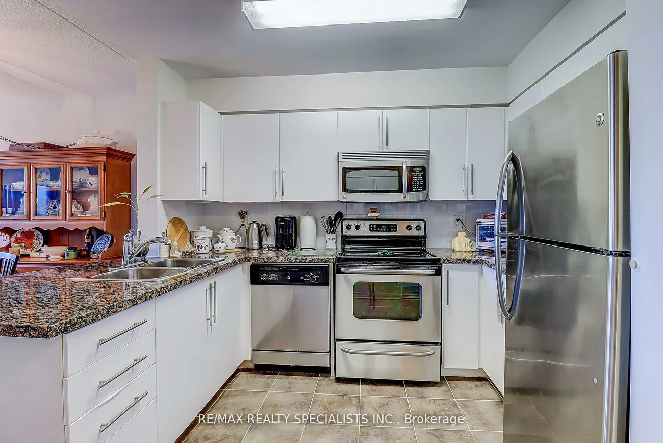 55, Via Rosedale, Sandringham-Wellington, Brampton