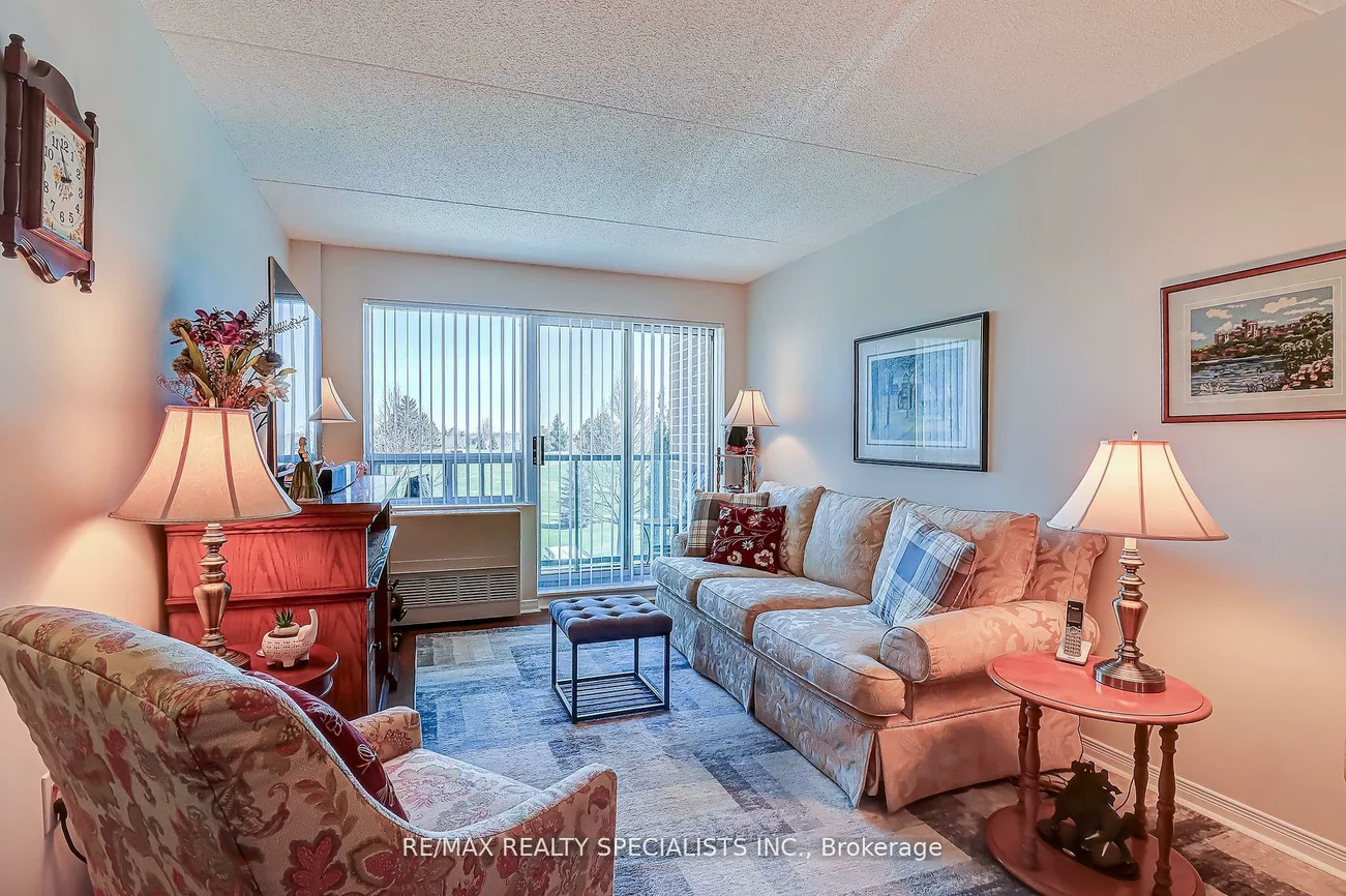55, Via Rosedale, Sandringham-Wellington, Brampton