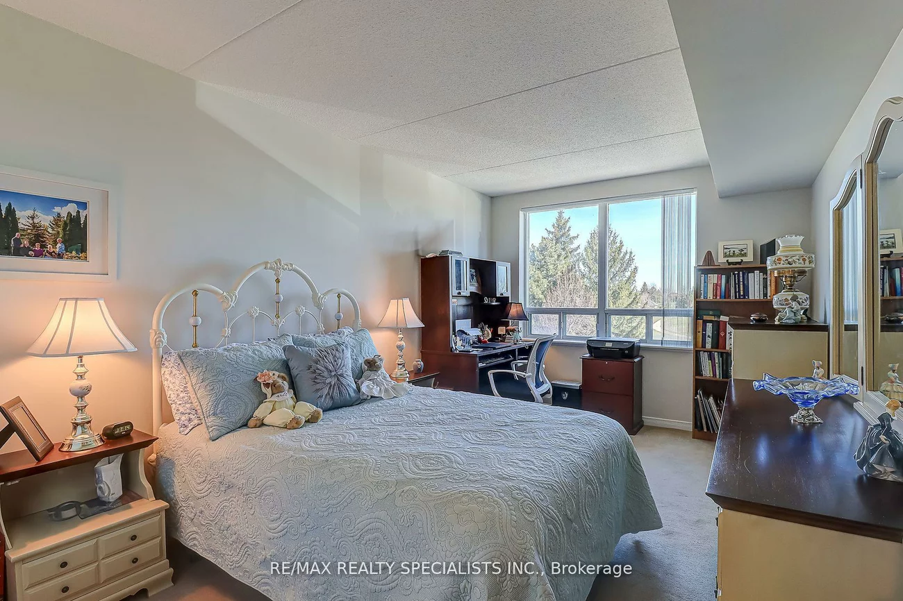 55, Via Rosedale, Sandringham-Wellington, Brampton