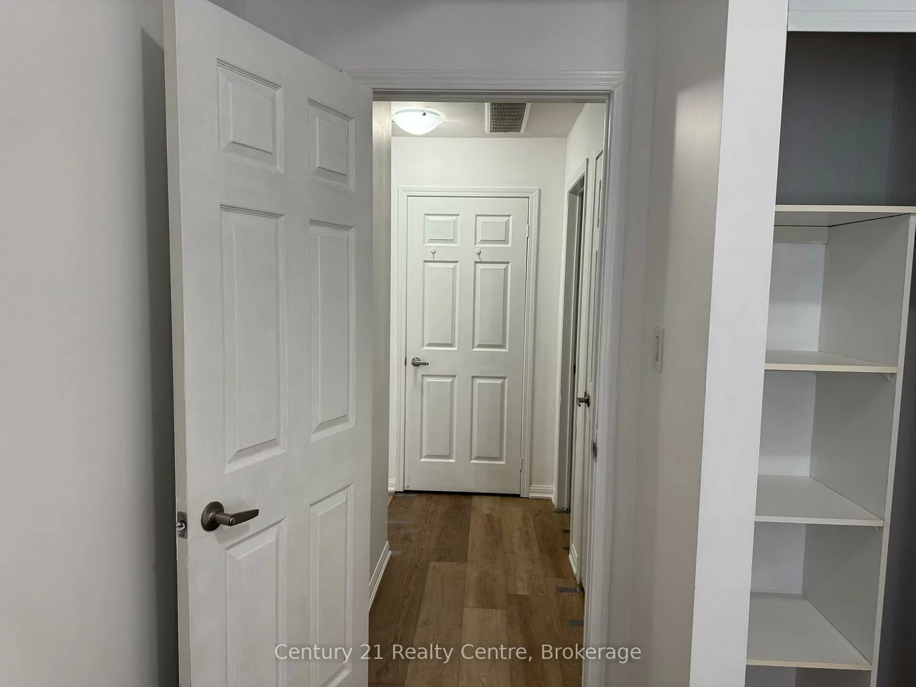 250, Sunny Meadow, Sandringham-Wellington, Brampton
