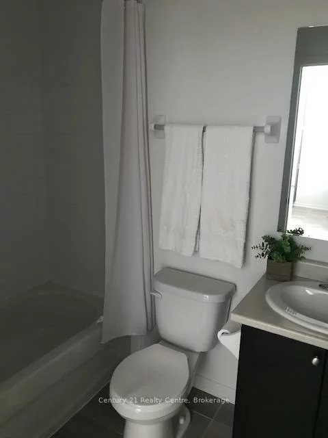250, Sunny Meadow, Sandringham-Wellington, Brampton