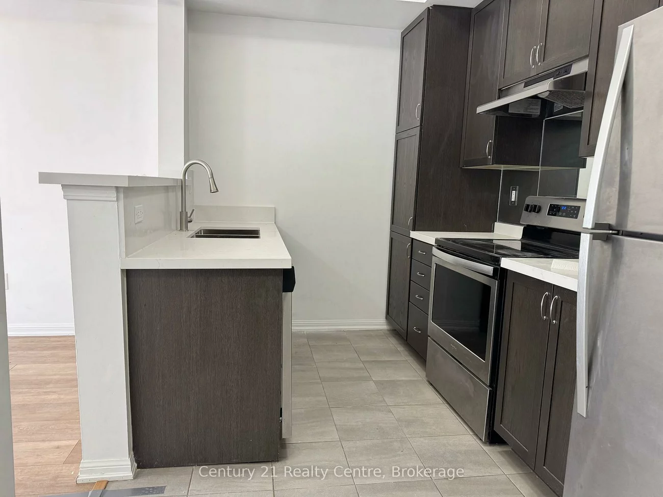 250, Sunny Meadow, Sandringham-Wellington, Brampton