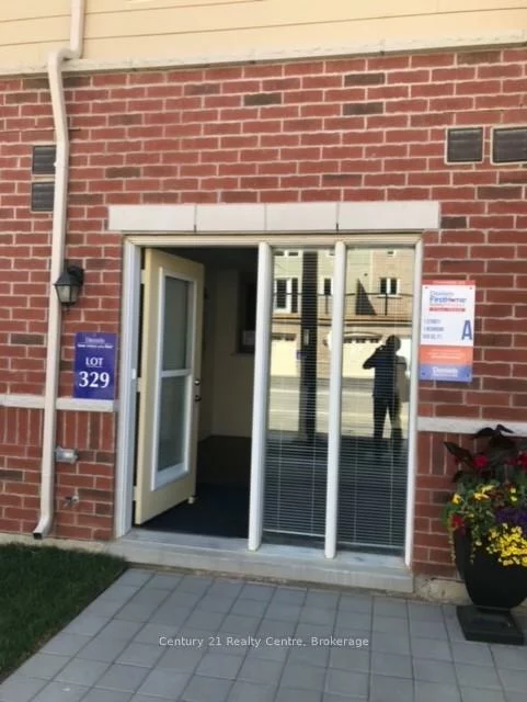 250, Sunny Meadow, Sandringham-Wellington, Brampton